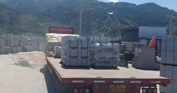 淮安 芝麻白仿形路沿石，直形路沿石