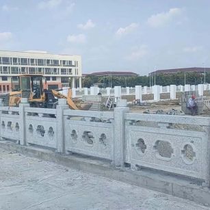 淮安 白麻花岗岩荔枝面河道栏杆