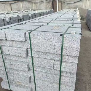 淮安 白麻花岗岩路沿石，弧形路沿石，道牙石，马路牙子，界石，路缘石，平沿石，直岩石，平缘石等