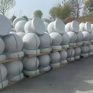 淮安 白麻花岗岩石材圆球，石球，挡车球，隔离球，景观石球，风水球等