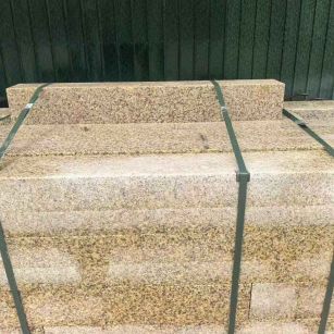 淮安 黄金麻花岗岩石材机切面栏杆料半成品