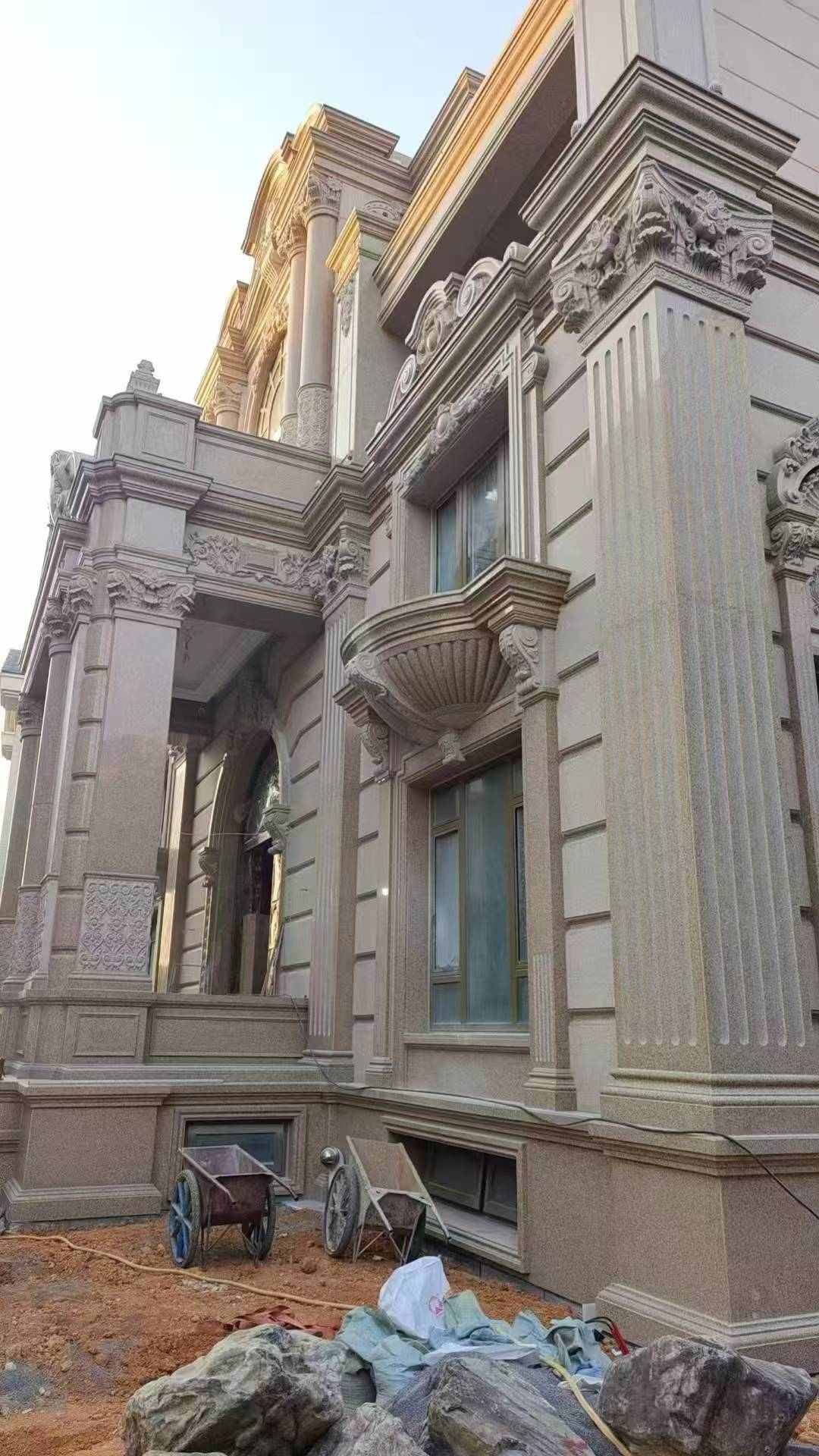 淮安 黄金麻花岗岩光面别墅外墙干挂施工完成