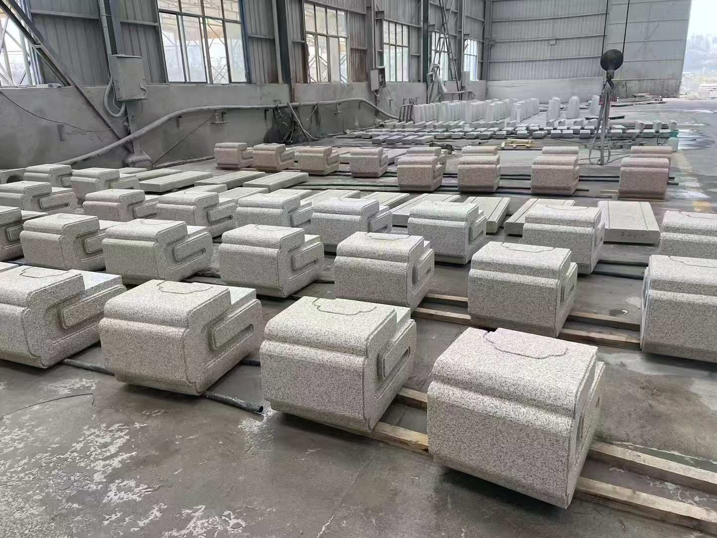 淮安 白麻花岗岩异形加工-石凳，坐凳