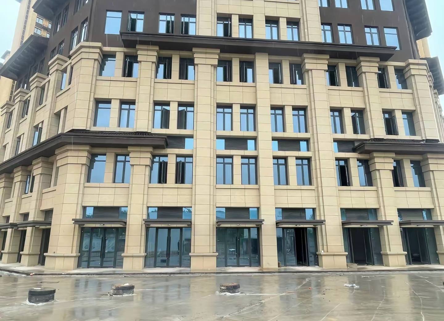 淮安 黄金麻花岗岩荔枝面小区外墙干挂