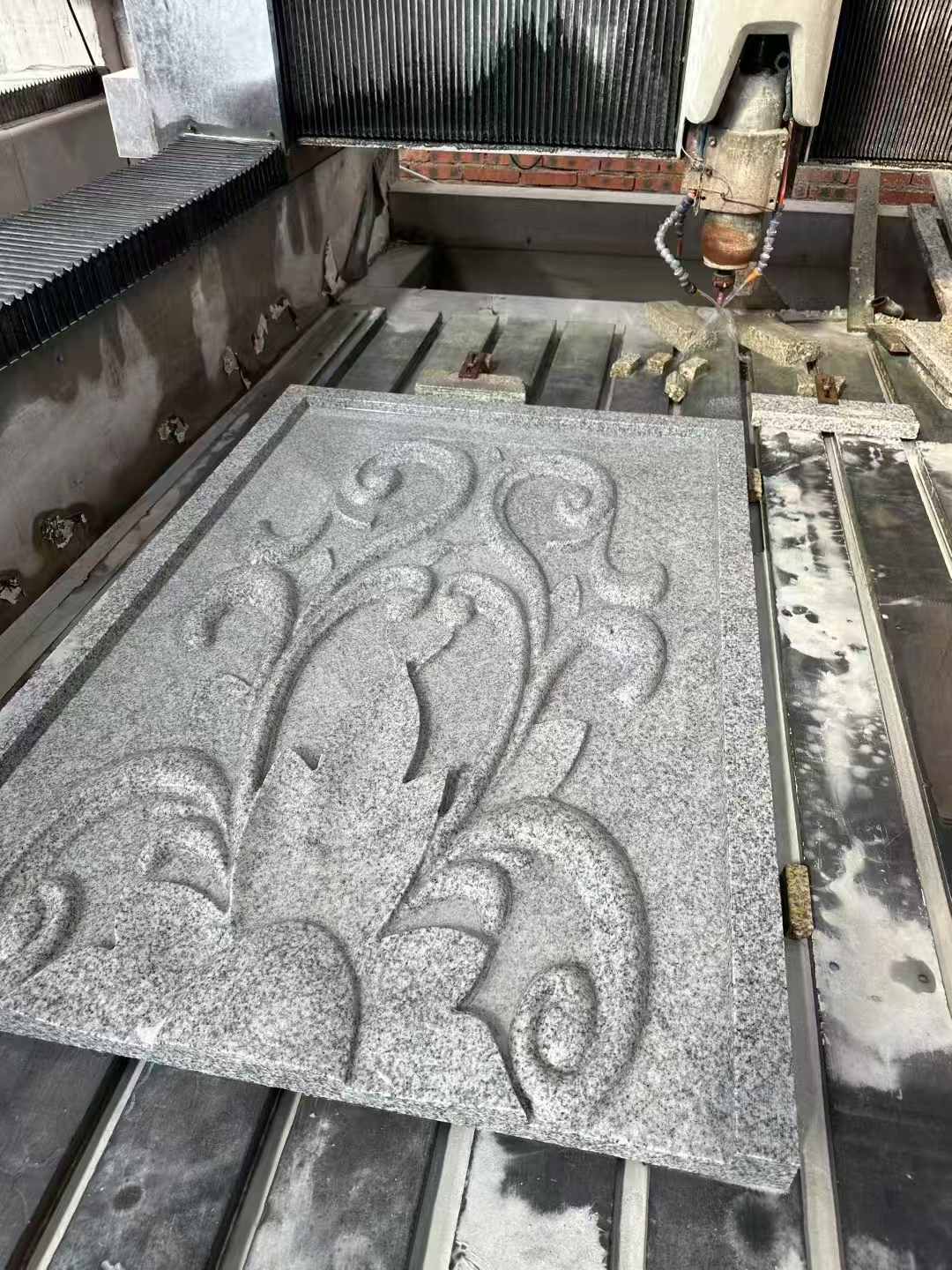 淮安 白麻别墅干挂雕花板