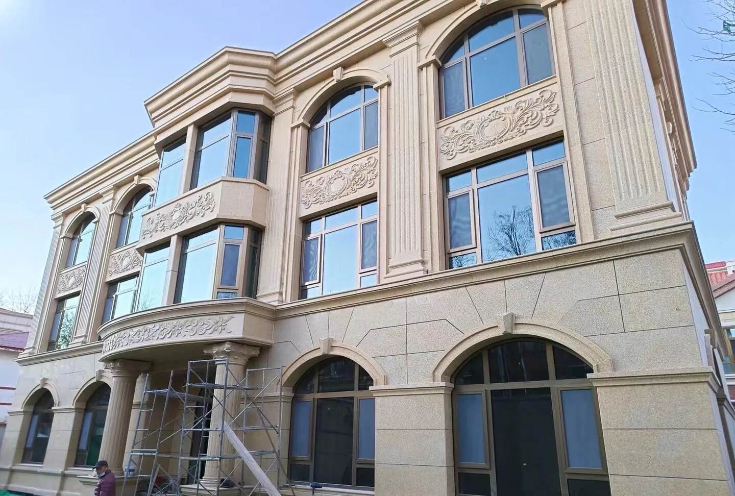 淮安 黄金麻花岗岩别墅外墙干挂