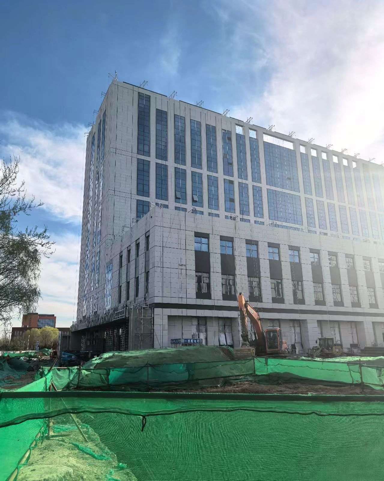 淮安 白麻花岗岩石材外墙干挂