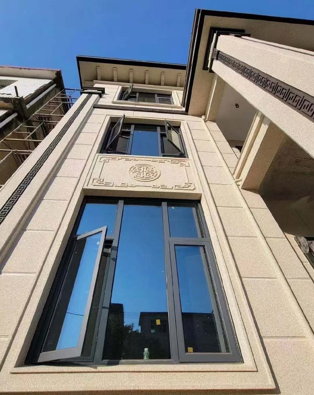 淮安 黄金麻荔枝面别墅外墙干挂效果展示